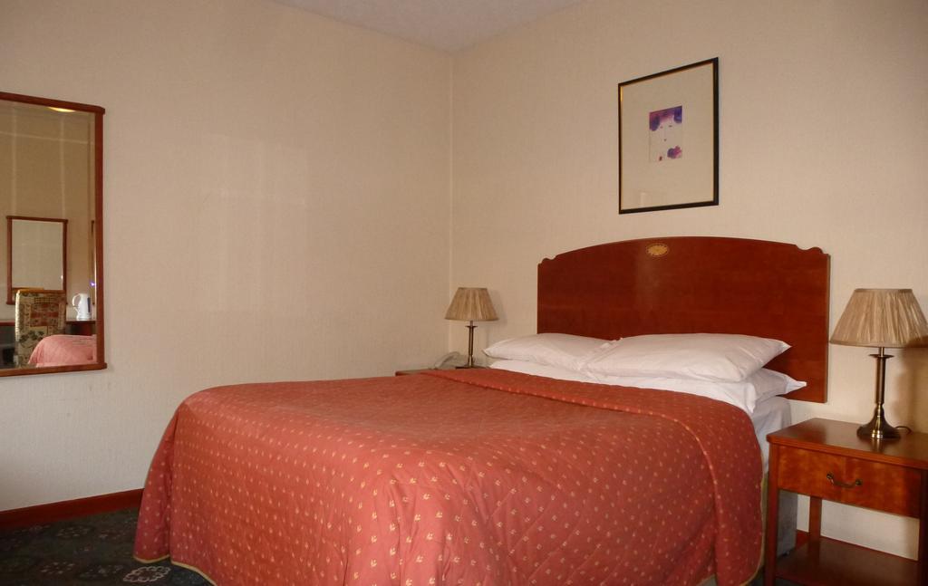 Somerton House Hotel Локерби Экстерьер фото